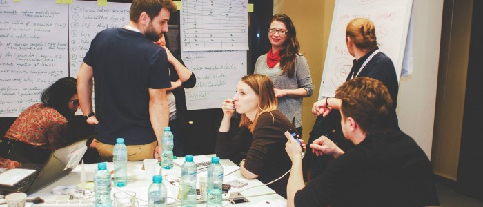 8 ore peste program pentru o cauză bună